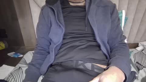 just a guy online show from February 1, 3:50 pm