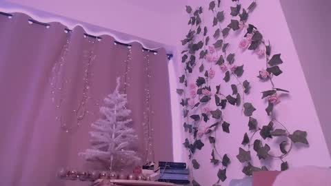  Candy   online show from November 14, 7:56 pm