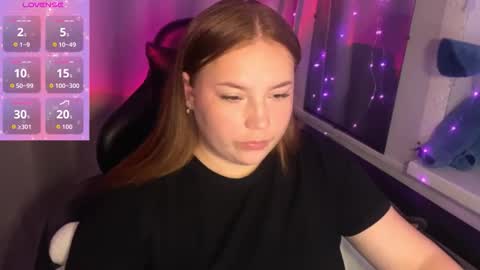 Snapshot of darkcharm1 chatting on November 29, 11:02 am darkcharm1 online show from November 29, 11:02 am