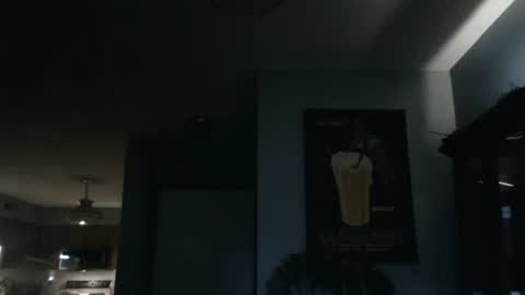 Snapshot of darkdreams144 chatting on December 3, 5:48 am darkdreams144 online show from December 3, 5:48 am