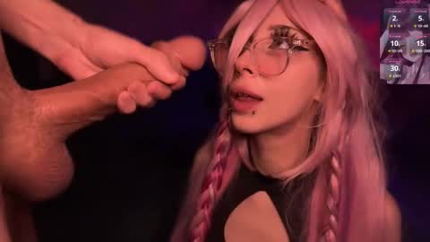 Yuu online show from October 22, 11:59 pm