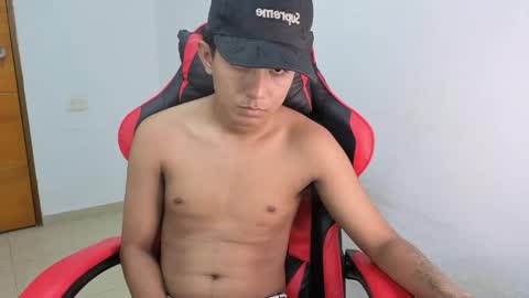 darknigthx online show from April 15, 12:28 am