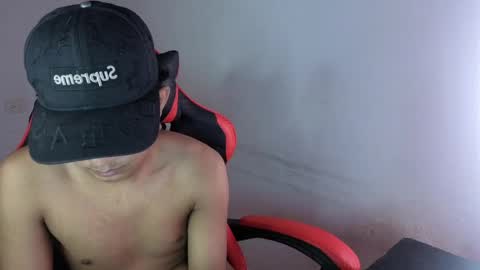 darknigthx online show from April 21, 1:18 am