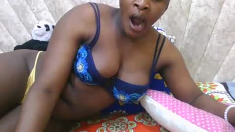 SHANICE online show from December 4, 9:56 pm