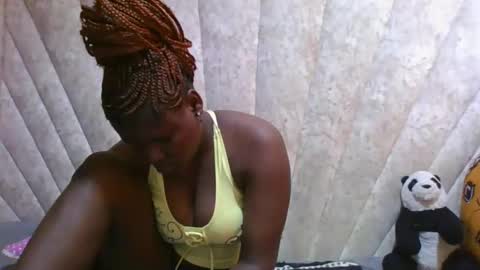 Snapshot of darknipples2 chatting on April 16, 7:53 am SHANICE online show from April 16, 7:53 am