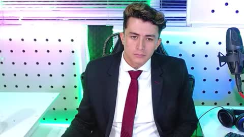 DARKO0717 online show from October 28, 1:36 pm