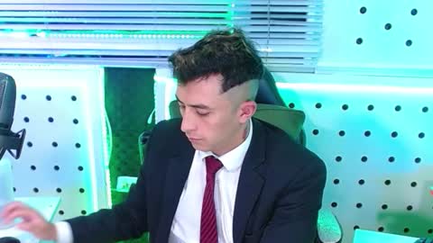 DARKO0717 online show from December 18, 5:08 pm