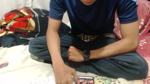 Snapshot of darkr_ider chatting on April 12, 4:28 am darkr_ider online show from April 12, 4:28 am