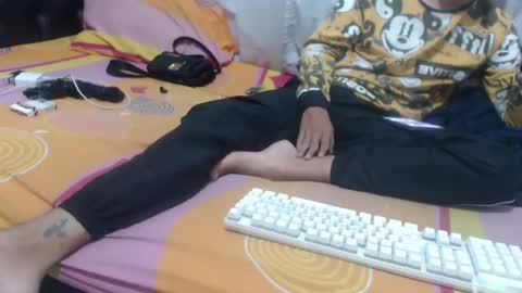 darkr_ider online show from May 6, 1:25 am
