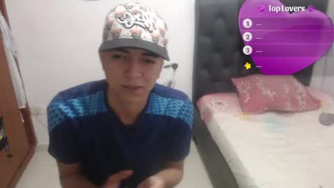 darkr_ider online show from June 13, 8:40 pm