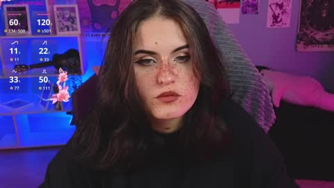 Snapshot of darksh1ne chatting on April 5, 8:17 pm Shine online show from April 5, 8:17 pm