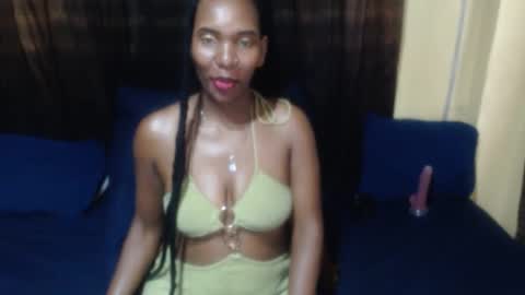 Snapshot of darksultryxx30 chatting on April 11, 7:45 am Darksultryxx30 online show from April 11, 7:45 am