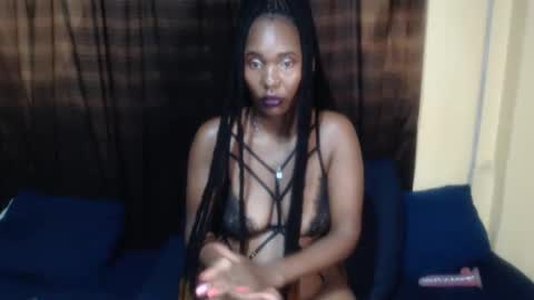 Snapshot of darksultryxx30 chatting on April 15, 2:24 pm Darksultryxx30 online show from April 15, 2:24 pm