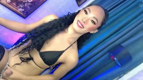 its me monica online show from November 19, 10:54 pm