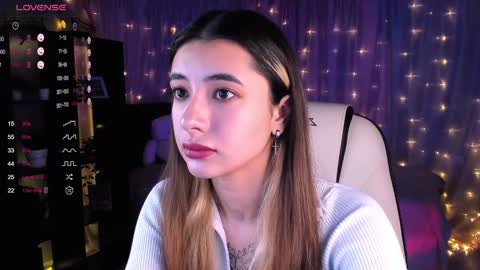 Belle online show from December 2, 3:47 am