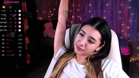 Belle online show from December 28, 7:44 am