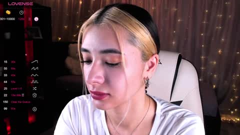 Belle online show from February 5, 5:09 am