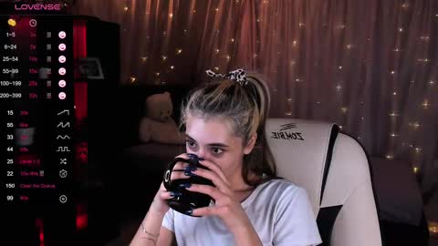 Belle online show from February 13, 8:17 am