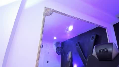 Darling online show from March 8, 4:44 pm