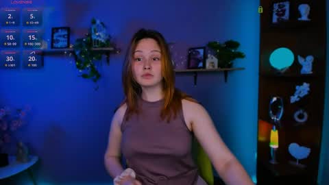 darly honey online show from April 21, 6:44 pm
