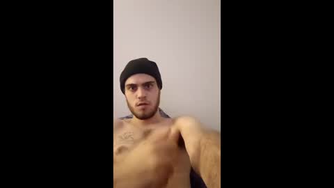 Snapshot of darrondynneson02 chatting on May 12, 12:46 pm PleasureProphet online show from May 12, 12:46 pm