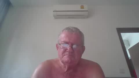 Snapshot of darwincock chatting on March 25, 2:50 am darwincock online show from March 25, 2:50 am