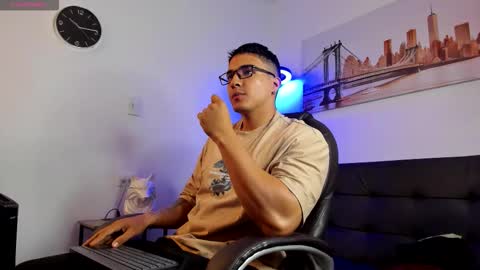 Dash online show from January 6, 12:53 pm