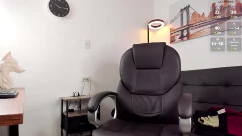 Dash online show from January 16, 12:42 pm