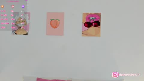 Snapshot of dashanovikov chatting on April 9, 12:21 pm Dasha online show from April 9, 12:21 pm