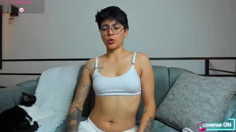 Dass Roman online show from September 23, 9:40 pm