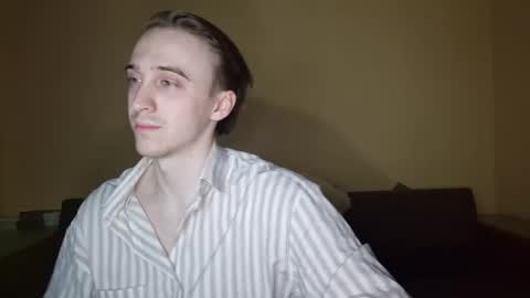 datalian online show from November 26, 3:57 pm