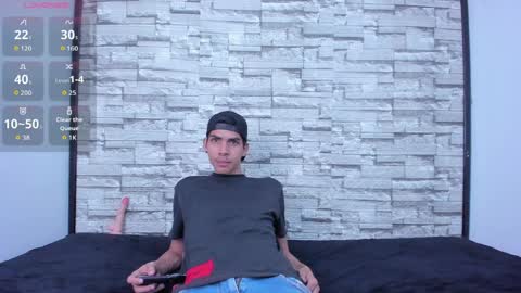 dave_925_ online show from April 6, 6:09 pm