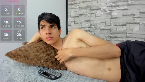 dave_925_ online show from April 14, 6:36 pm