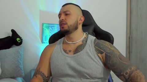 DAVE MAX online show from October 28, 11:07 pm