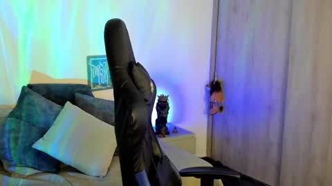 DAVE MAX online show from November 14, 10:03 am