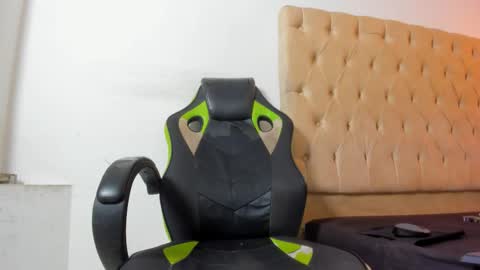 dave online show from November 8, 7:30 am