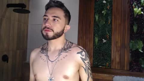 Snapshot of dave_wolff chatting on November 7, 11:43 am Dave online show from November 7, 11:43 am