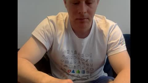 daveb709709709 online show from February 23, 5:21 pm