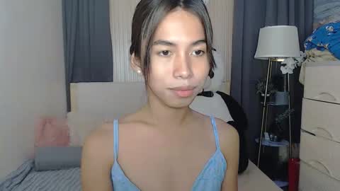 Snapshot of daveboyyy chatting on November 19, 12:38 pm Scarlet thesexiest online show from November 19, 12:38 pm