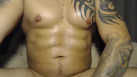 Snapshot of davemax6082 chatting on January 9, 6:57 pm Davemax online show from January 9, 6:57 pm