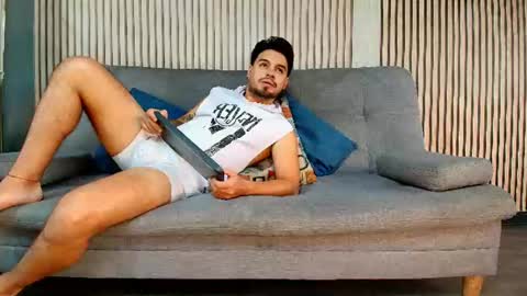 Snapshot of daveparker_ chatting on August 1, 2:38 pm Dave online show from August 1, 2:38 pm