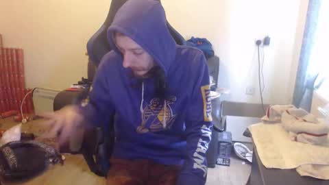 dave online show from February 16, 1:18 pm