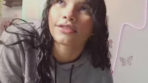 Snapshot of daviana_hill_ chatting on June 11, 2:22 am Davi online show from June 11, 2:22 am