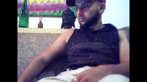 david23vergota online show from December 19, 3:35 am