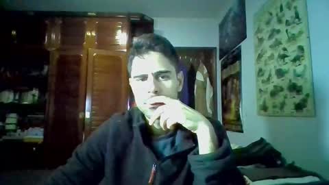 Snapshot of david33333333 chatting on October 18, 8:37 am david33333333 online show from October 18, 8:37 am