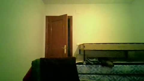 Snapshot of david33333333 chatting on April 9, 6:57 pm david33333333 online show from April 9, 6:57 pm