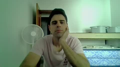 Snapshot of david33333333 chatting on June 22, 9:28 am david33333333 online show from June 22, 9:28 am