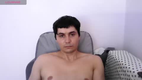 david337607 online show from August 3, 7:51 am