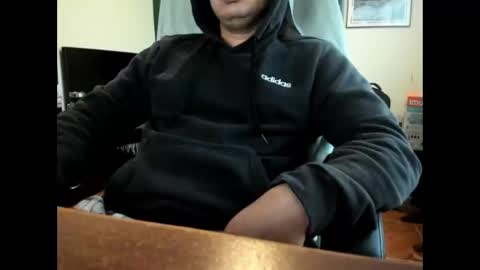 Snapshot of david_2789 chatting on February 22, 11:03 pm David online show from February 22, 11:03 pm