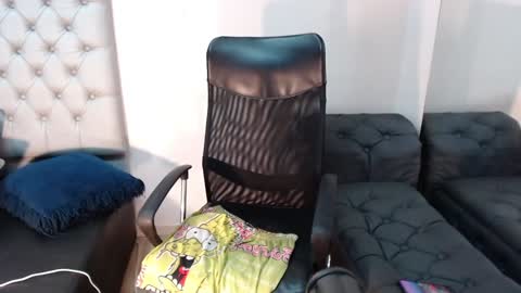 Snapshot of david_bandercock chatting on January 11, 9:57 am david_bandercock online show from January 11, 9:57 am